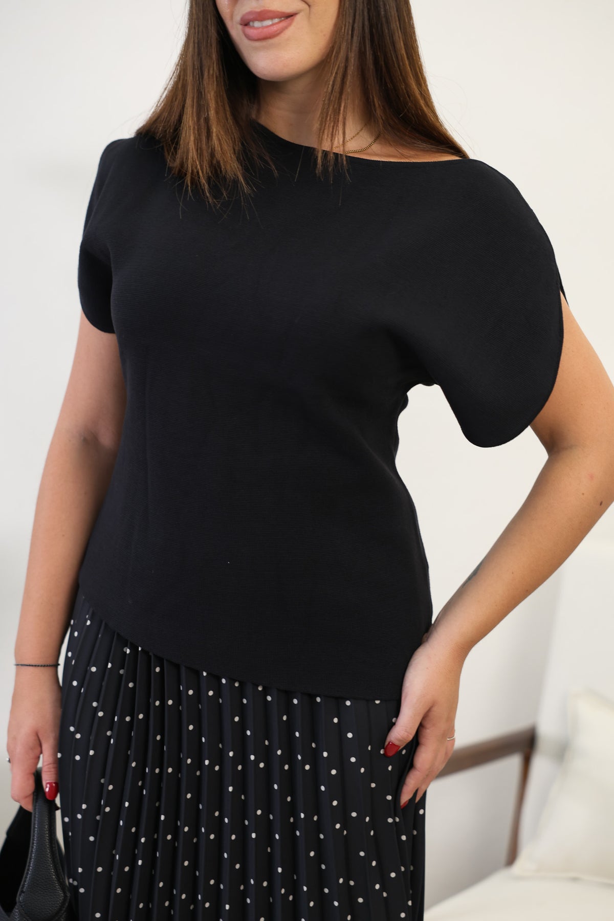 Maglia asimmetrica