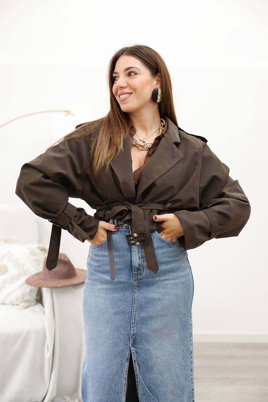 Trench crop  10517